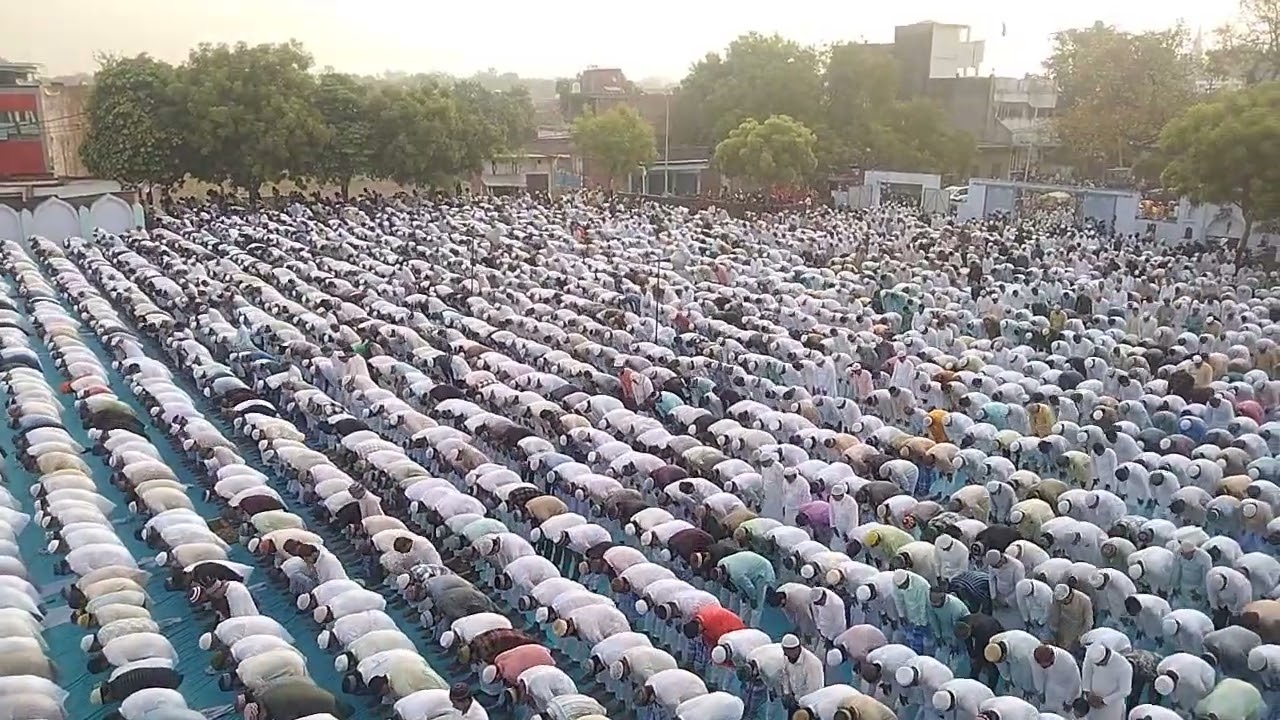 Namaaz  Eid ul Adha in Eidgah Ali Nagar by Mufti Mohammad Azam Razvi Misbahi. 17.06.2024