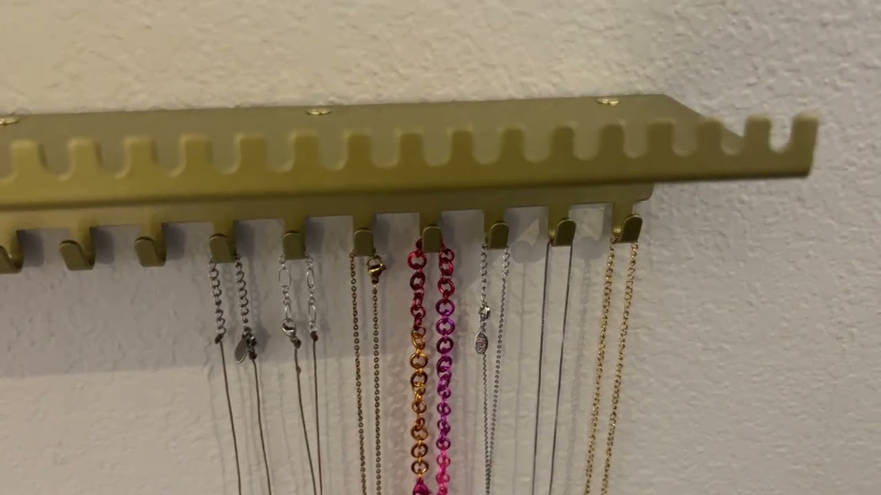 Подставка для ожерелья Josmic RealWorld