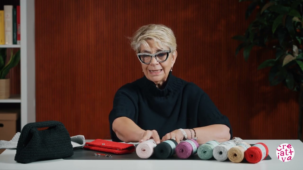 FIERA CREATTIVA - CREATTIVA CHANNEL La busta da sera all'uncinetto