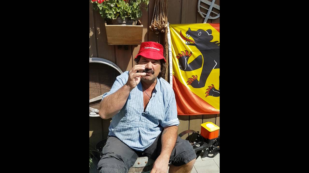 Häbet es schöns Eidgenössischs Schwing u Älplerfest gruss euie Zöggeler u i däm Sinn Hopp Langnou!😎