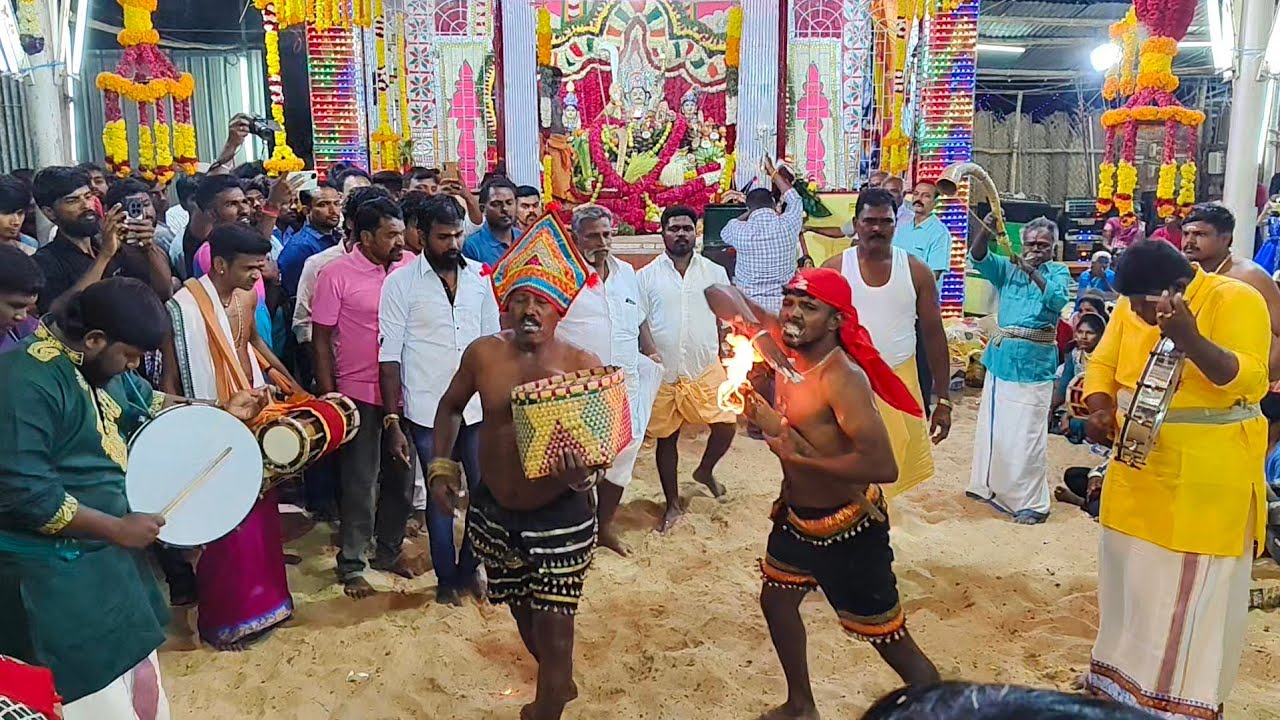 மாயாண்டிக்கு இரவு 12மணி அலங்கார பூஜை.லெப்பைகுடியிருப்பு ஊய்க்காட்டு சுடலை ஆண்டவர் கோவில் கொடைவிழா