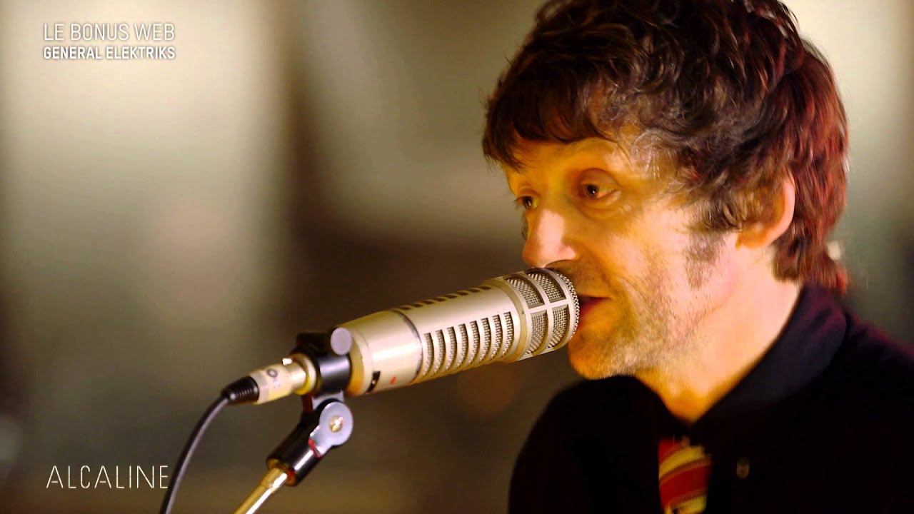 Alcaline, le Bonus Web : General Elektriks - Whisper To Me en live
