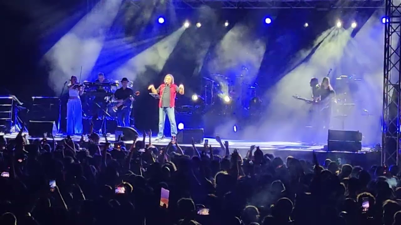 Πουέρτο Ρίκο: Βασίλης Παπακωνσταντίνου 18.06.2025 Θέατρο Γης