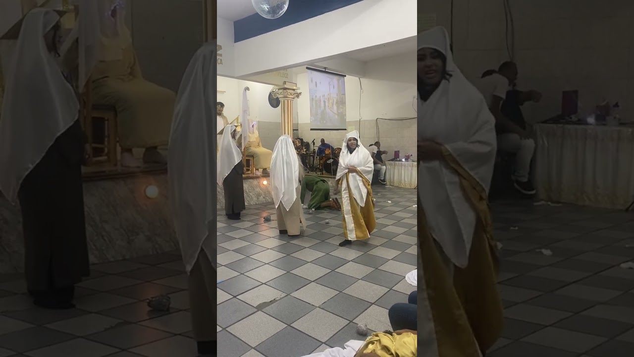 Peça forte - Estevão Apedrejado😭