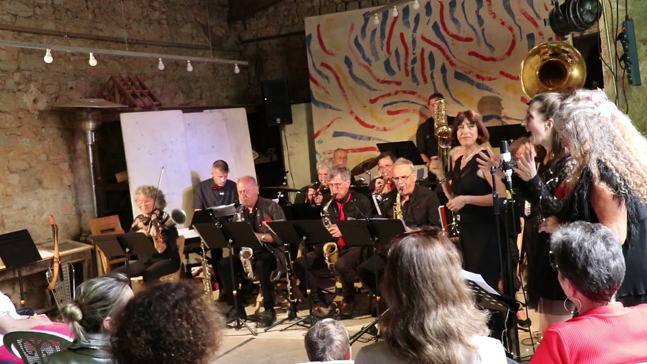 09 -  Puttin' On The Ritz (Jazz 30th)