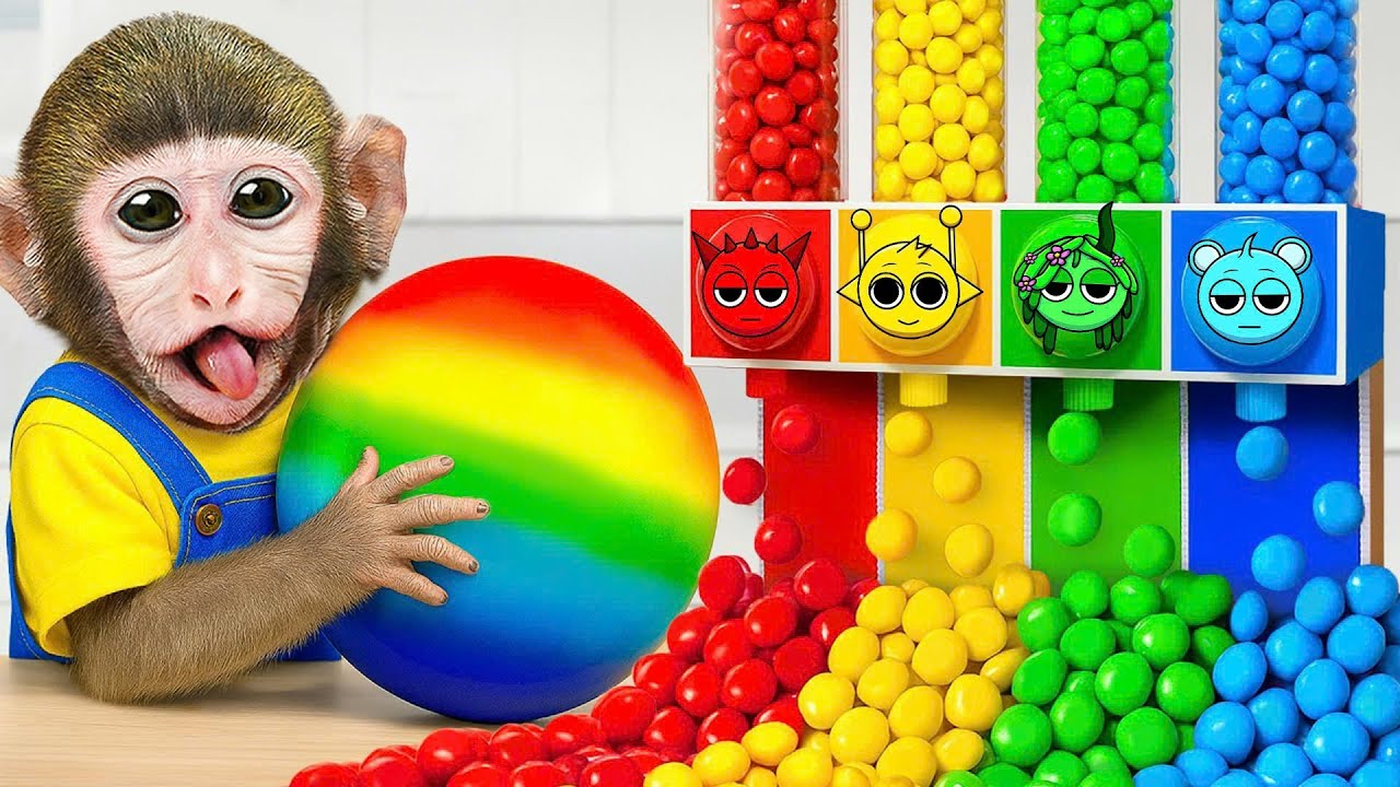 Affe Momo Entdeckt Einen Seltsamen Süßigkeitenautomaten Und Rettet Das Affenbaby Aus Dem Eisblock