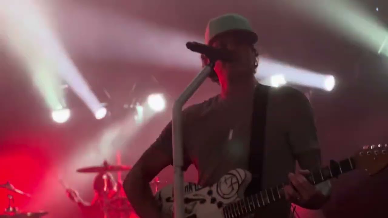 blink 182 - Violence - Live at Hollywood Palladium, Los Angeles - 02/13/2025