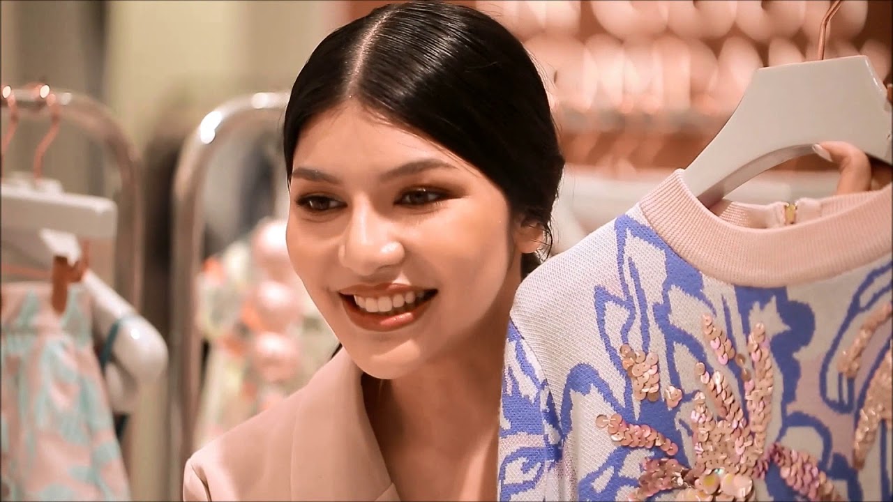 แต่งตัวตามราศี งานเลิศรักรุ่งแน่นอน มีแม่หมอมายืนยัน