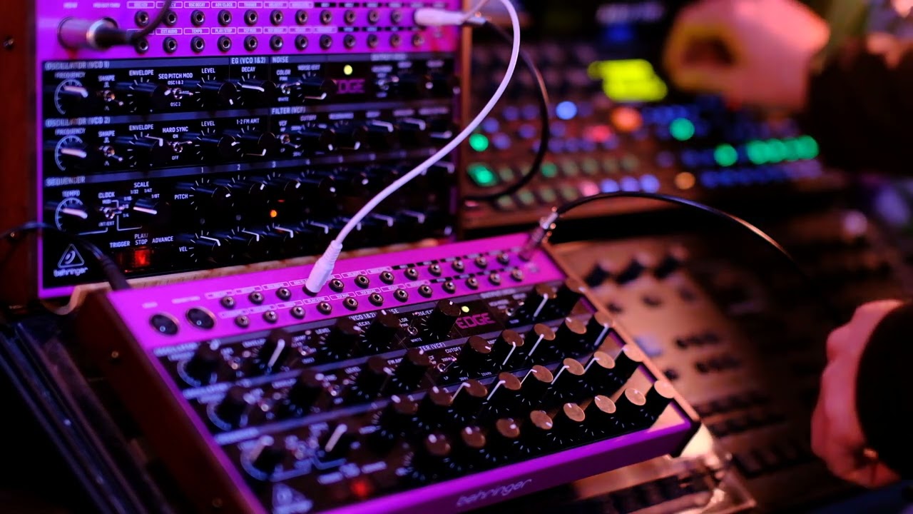 Behringer Edge x2 Dark soundscapes sound