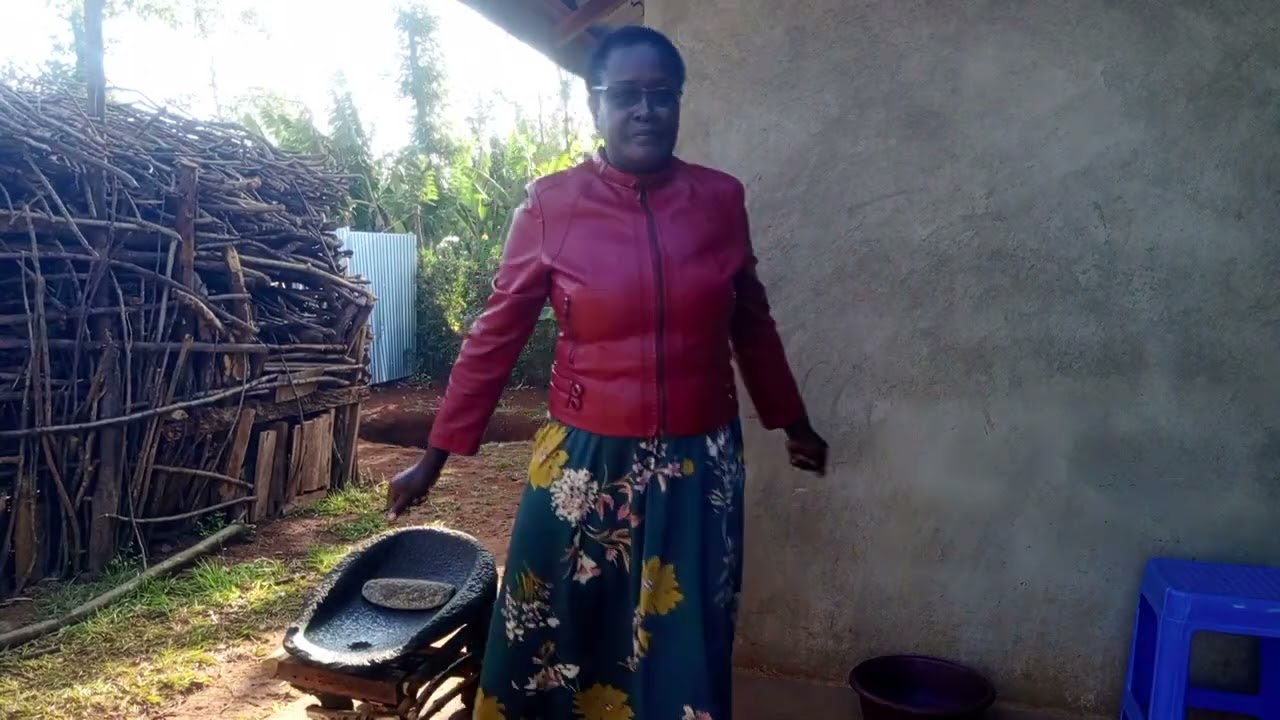 A Traditional way of making home made porridge /join me through the whole process .