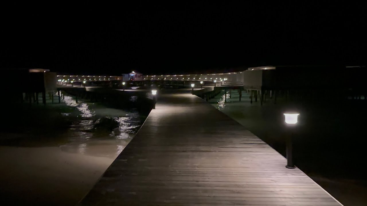 Brennia Beach Villa Night View * Maldives Trip