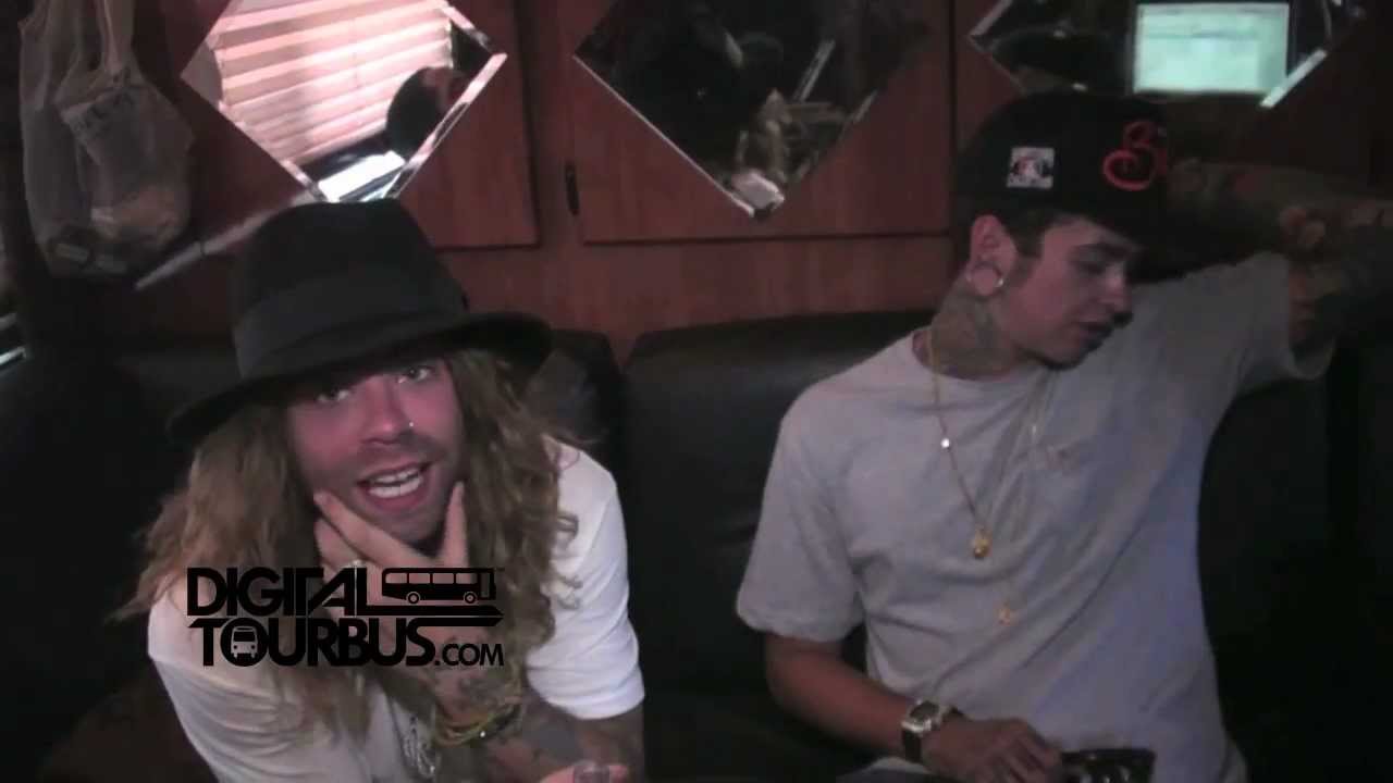 T. Mills - BUS INVADERS Ep. 348 (Warped Edition)