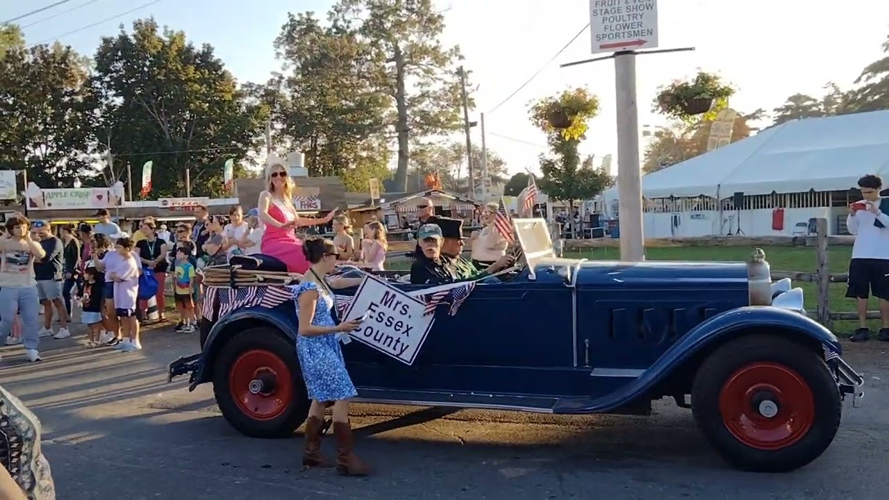 10/05/23 A small parade at the Topsfield fair with the Back to the Future car in it.