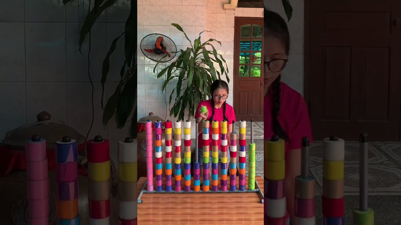 Fun game solving color ball puzzle in real life