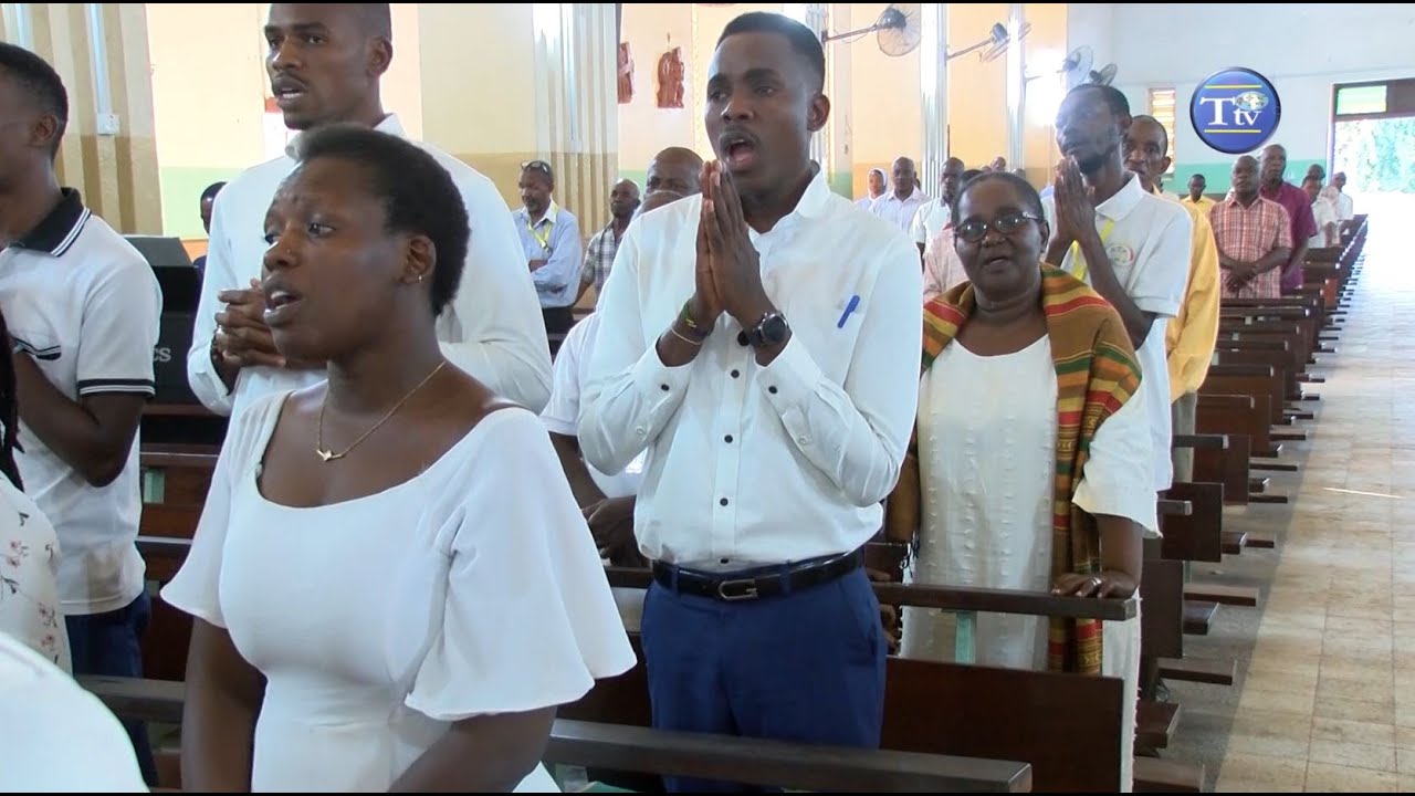 ADHMISHO LA MIAKA 12 YA UHAI WA UTUME WETU NDANI YA KANISA KATOLIKI | SIKU YA UPASHANAJI HABARI