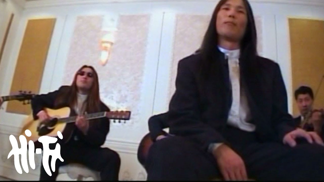 Хурд - Буцааж нэхэхгүй хайр (Official MV)