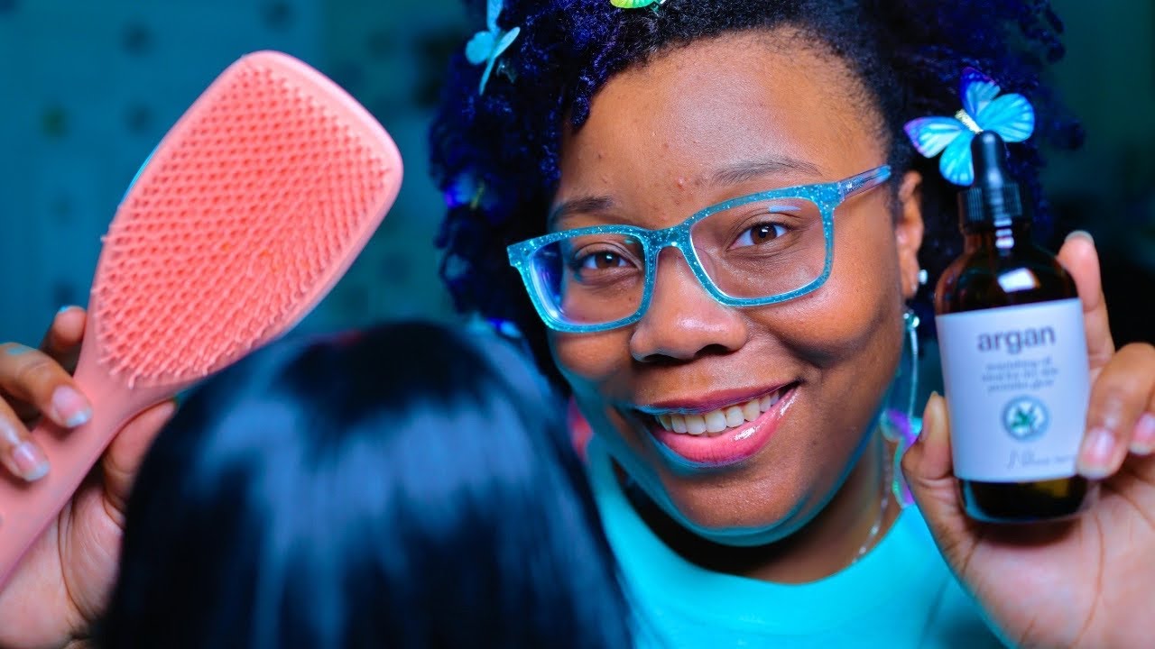 ASMR Bestie Gives You a Relaxing Lice Check & Scalp Massage 💆🏾 with Positive Affirmations