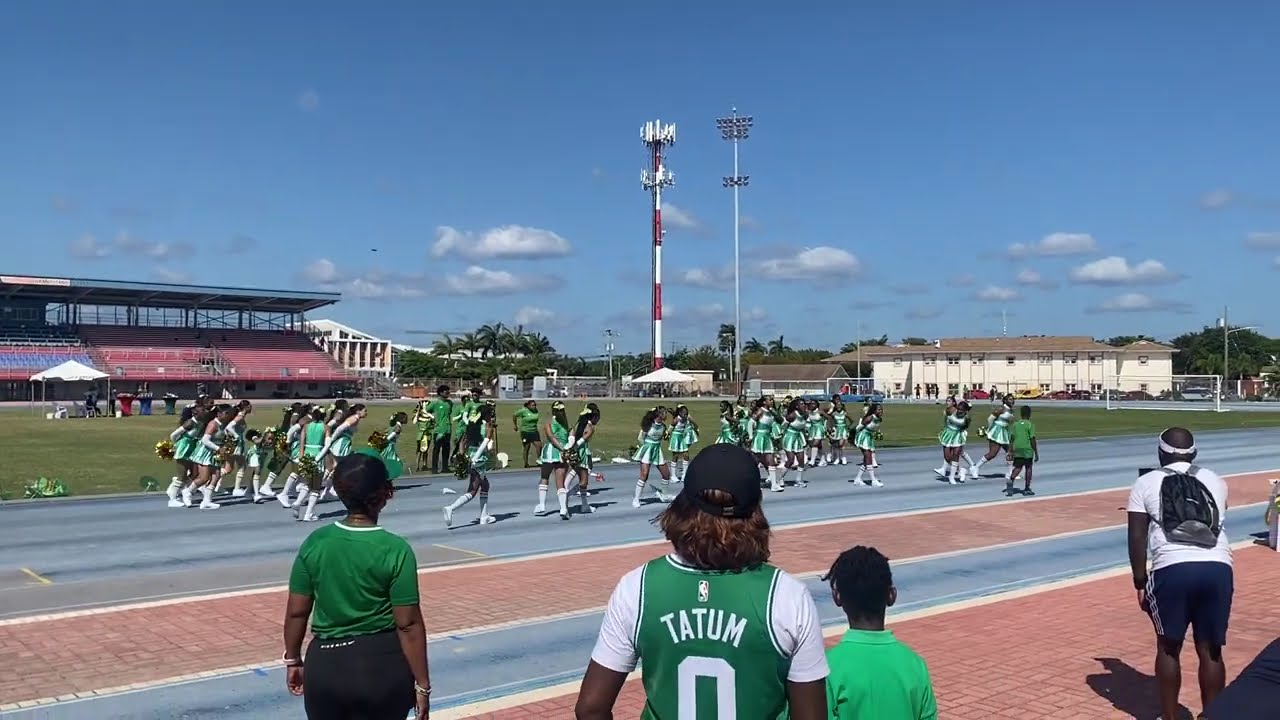 Live performance from da goldfield team showing discipline, rhythm, teamwork on field.like n share.