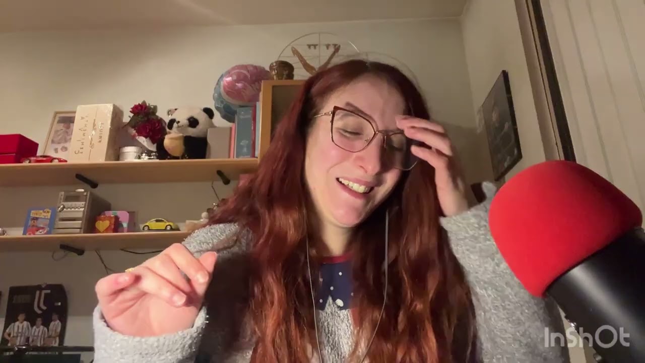 ASMR- SHOW AND TELL DELLA MIA TROUSSE MAKEUP 🥰 OnlyRED ASMR