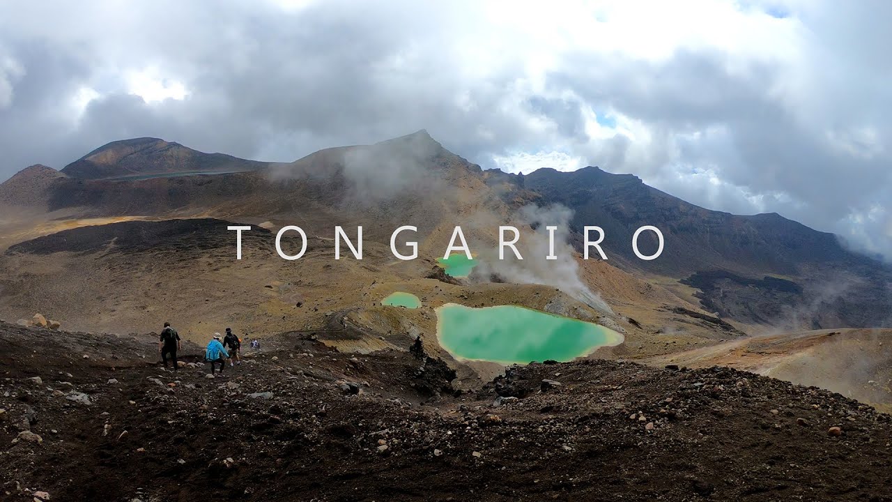 Hiking the Tongariro Alpine Crossing (4K)
