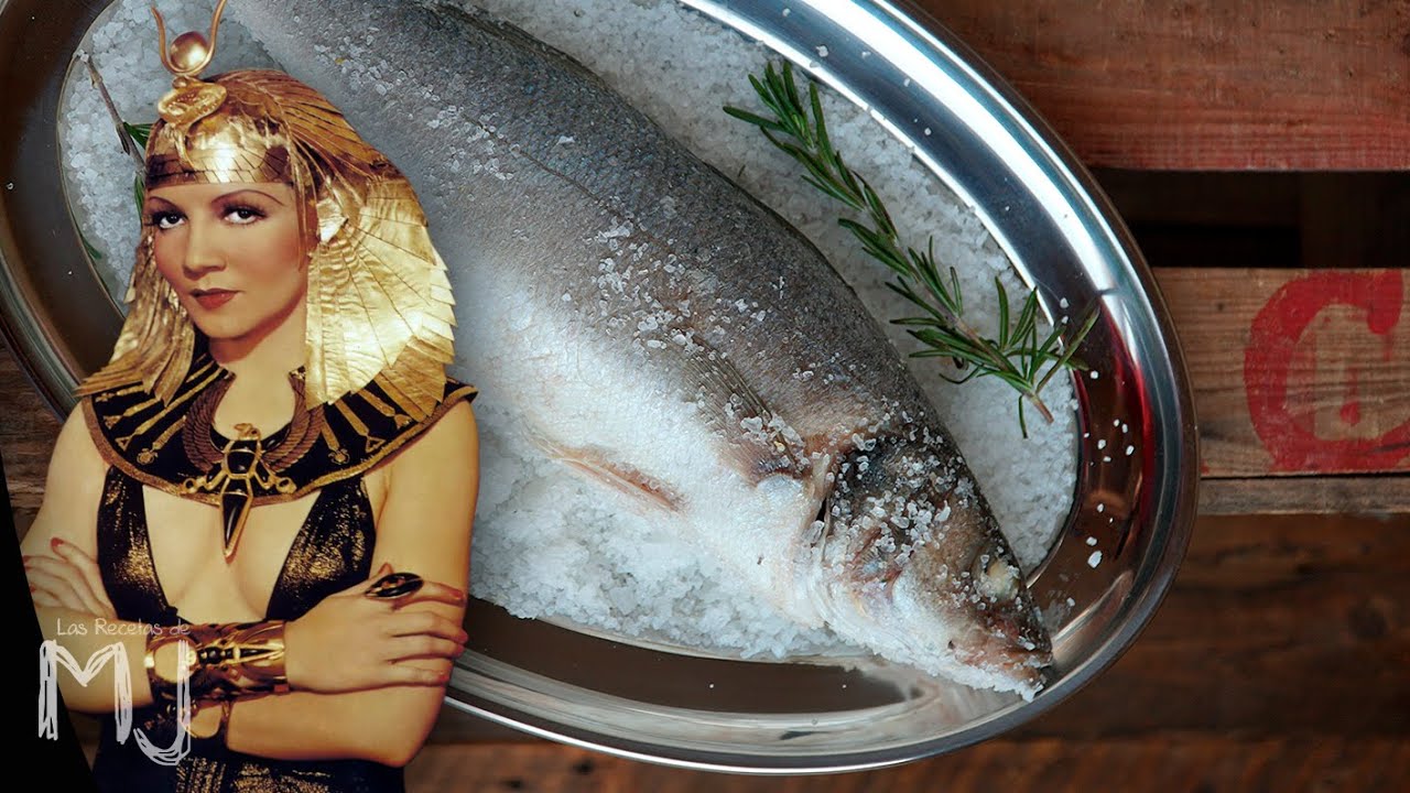 AS&Iacute; COM&Iacute;A CLEOPATRA | Lubina a la sal y el hummus original