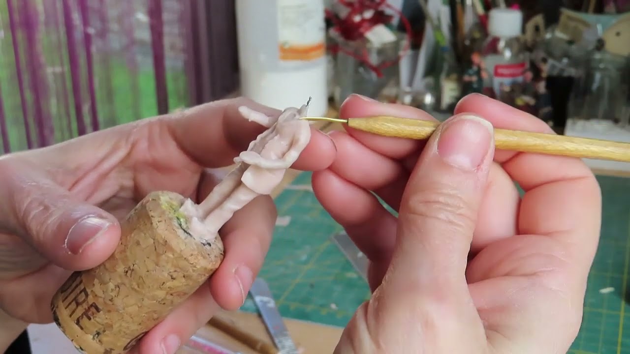 Timelapse du modelage d'une figurine