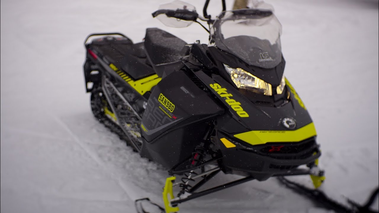 2018 Ski-Doo Renegade Backcountry X 850 E-TEC  4 Season Bros