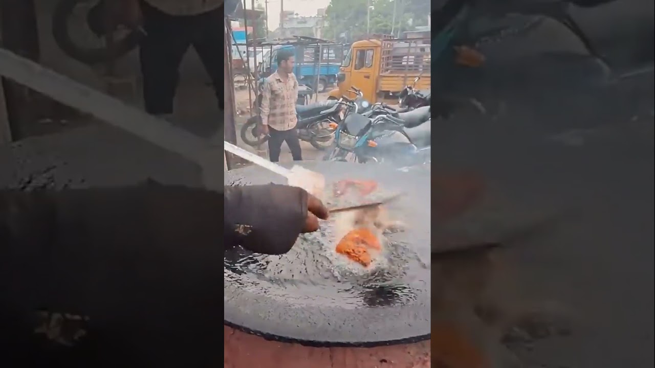 Fish fry in Indian streets for just Rs.20