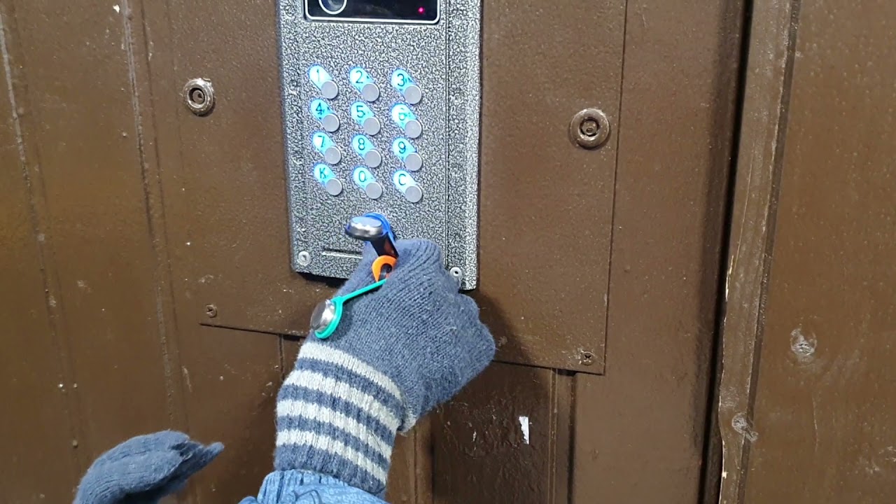 открываем домофоны