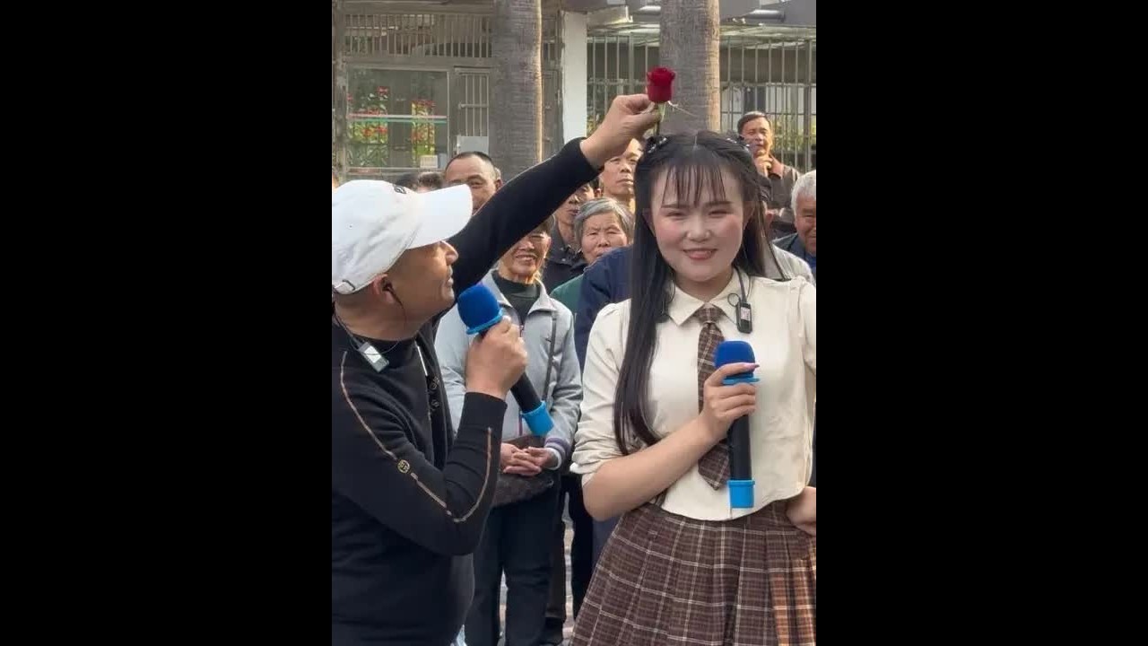 老青年山歌对唱小疯妹#热门山歌推荐🔥 #创作者中心 #创作灵感