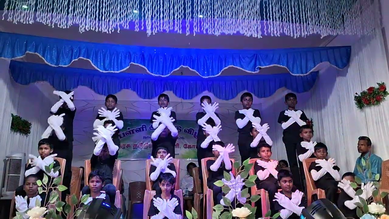 Hand moving dance..school.day 20.02.26