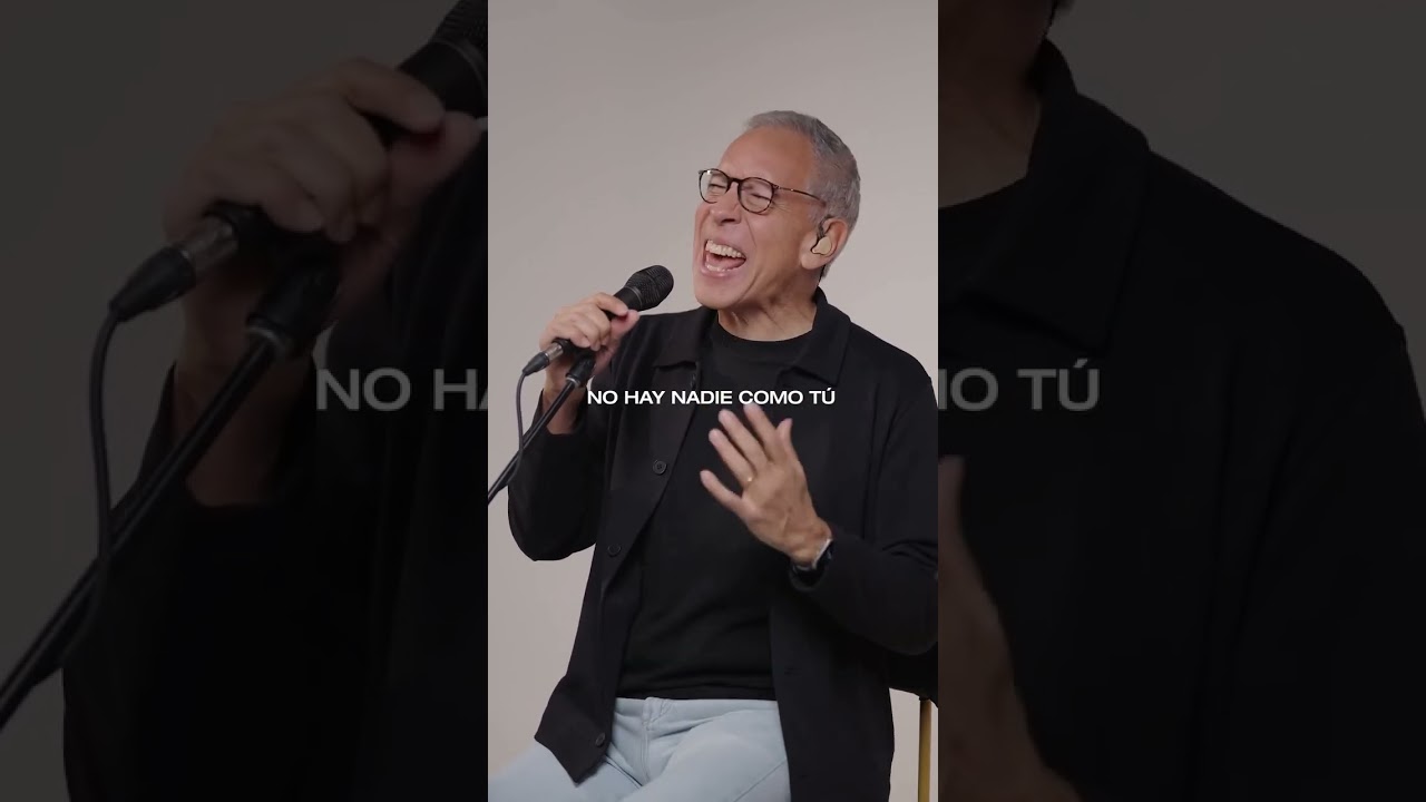 Toda gloria, honra y alabanza sean para &Eacute;l, porque &Eacute;l es Santo, Santo, Santo.