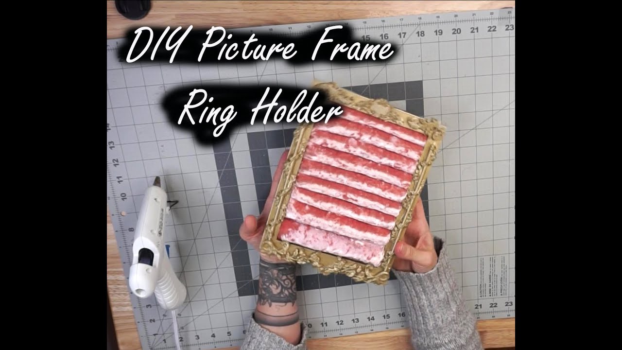 DIY Picture Frame Ring Holder/ Jewelry Holder DIY Craft
