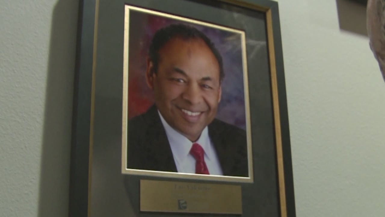 APS school board member calls for Superintendent Valentino's firing