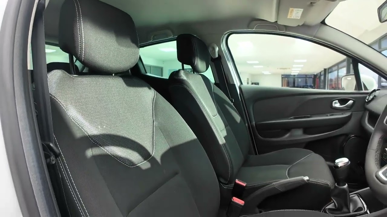 2019 19 registration Renault Clio 0.9 iconic 