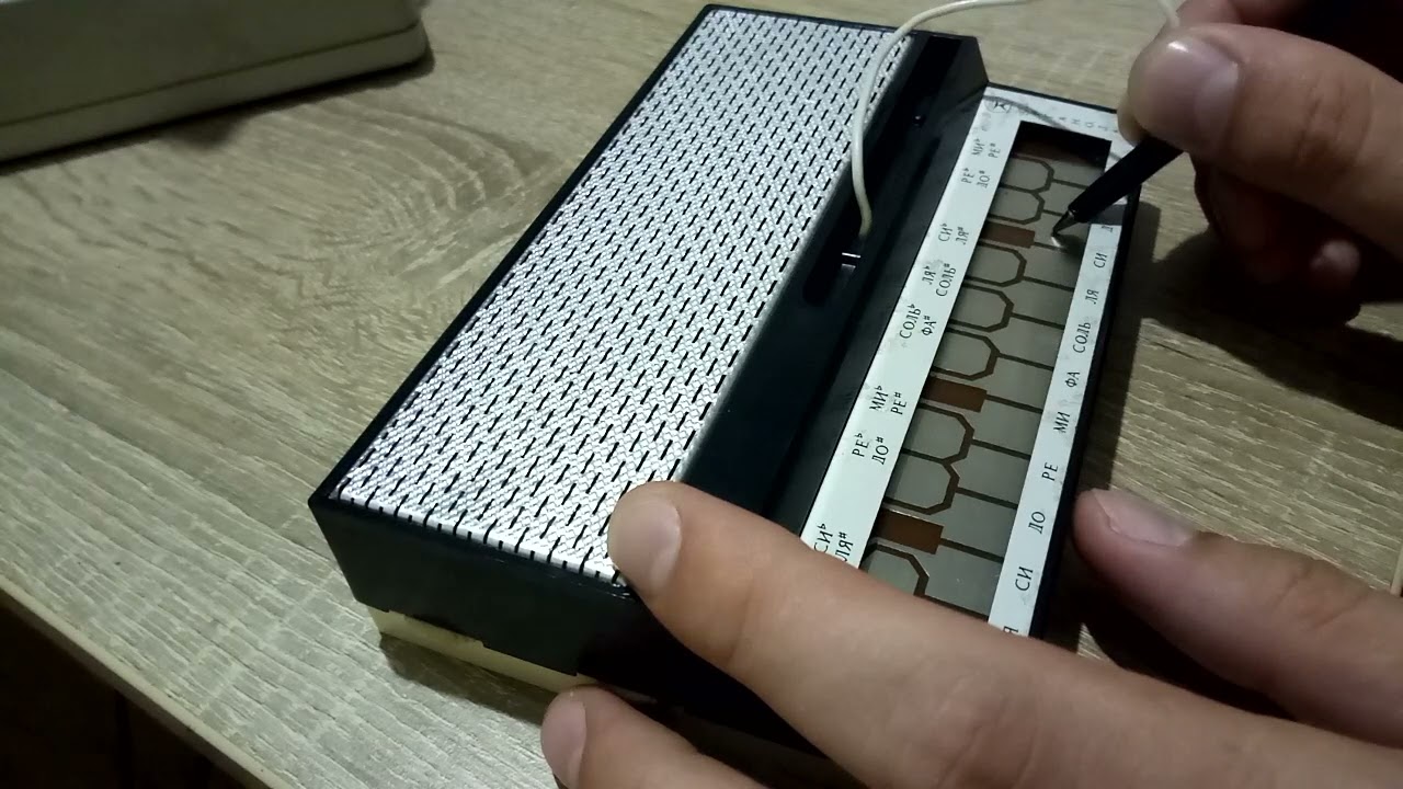 Organola - soviet stylophone demo