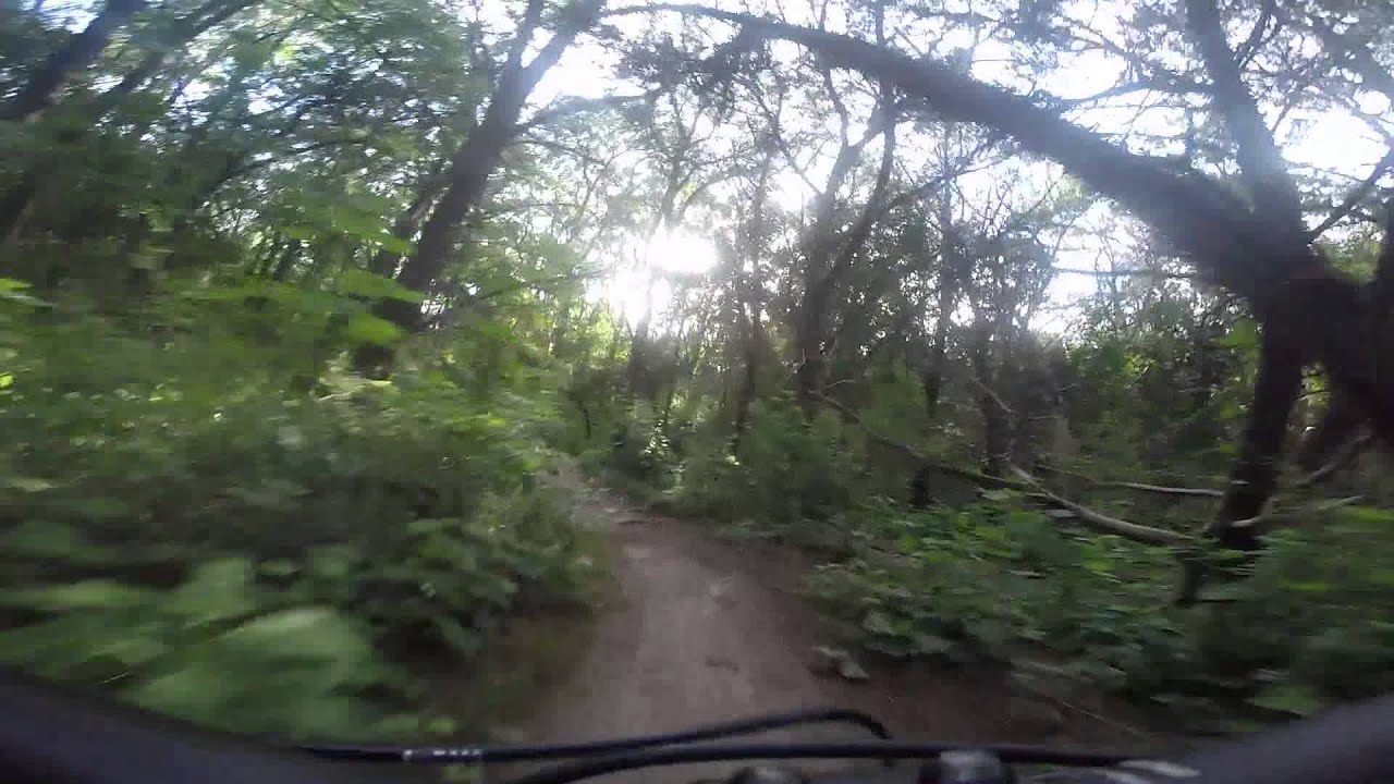 Mountain biking in Walnut Creek Park