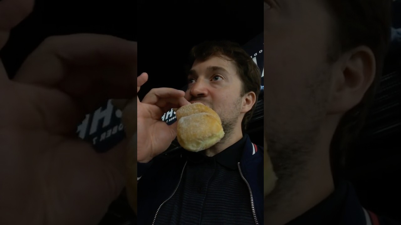 Sugar Twist - Winchell’s - Los Angeles, California, USA 