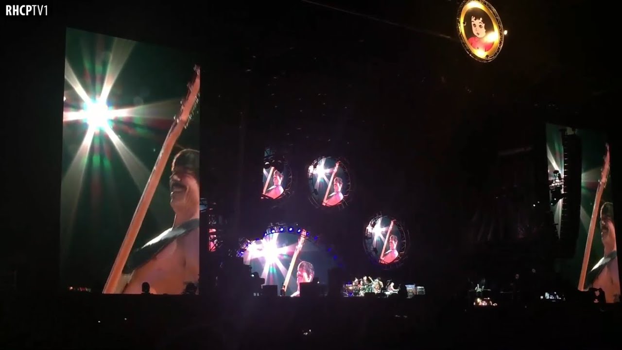 Anthony Kiedis Playing Bass!!! (2016)