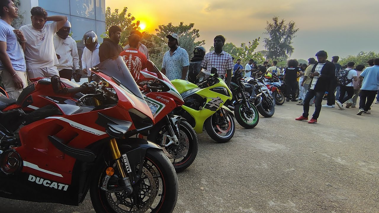 ACHARYA HABBA LAUNCH 2K25 CAR EXPO