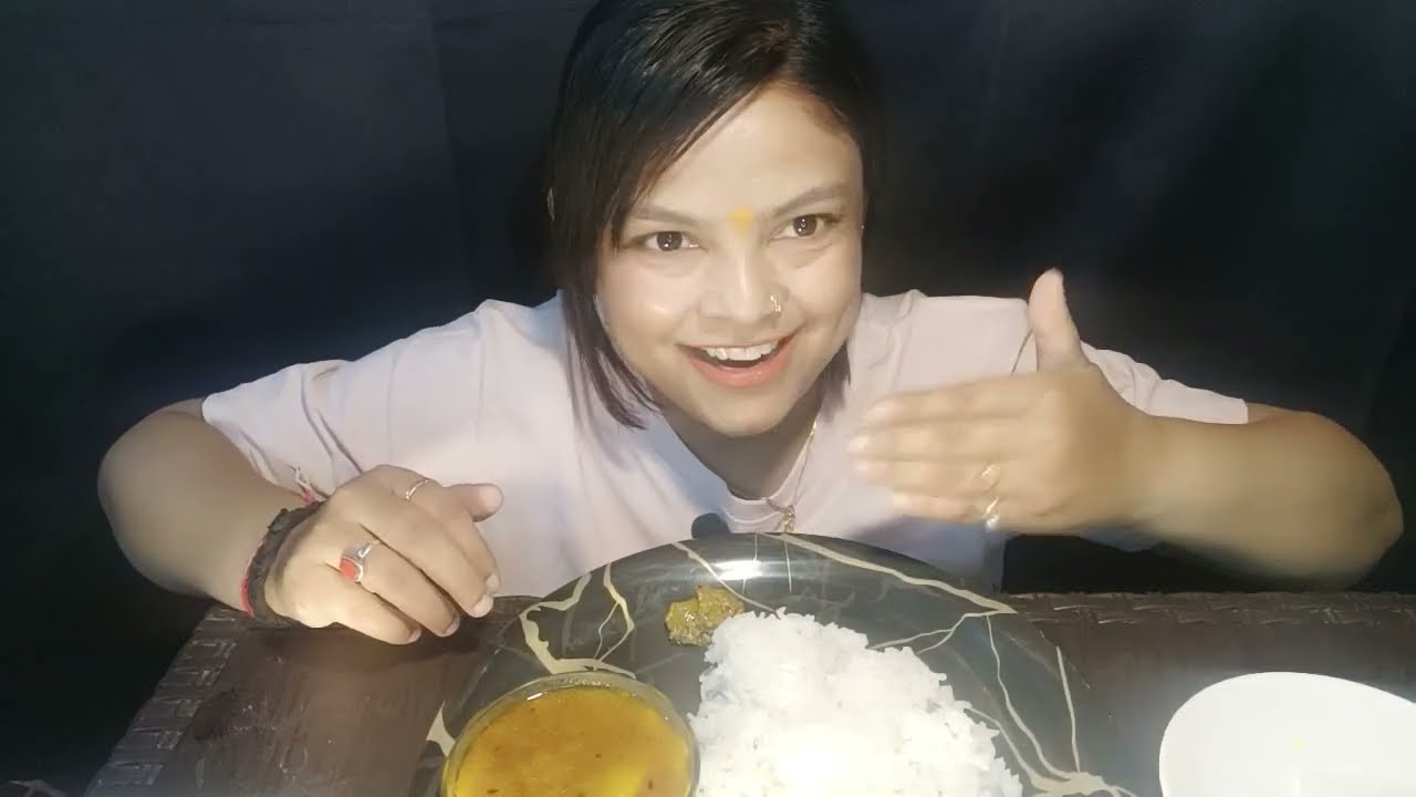 aalu mater ki sabji and rice 