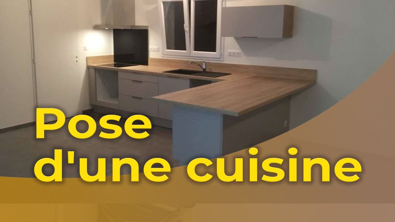Pose d'une cuisine intégrée