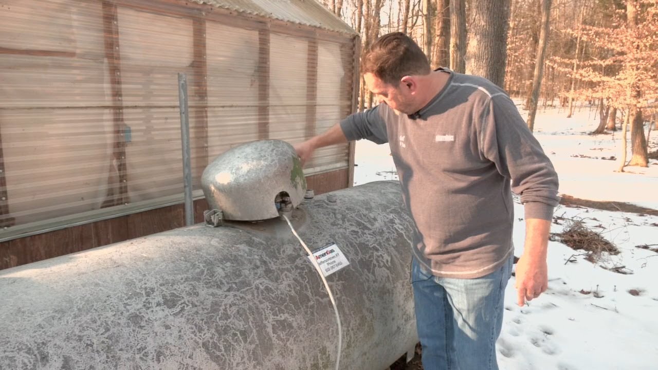 'Trying to stay warm' | Scott County couple goes 6 weeks without propane