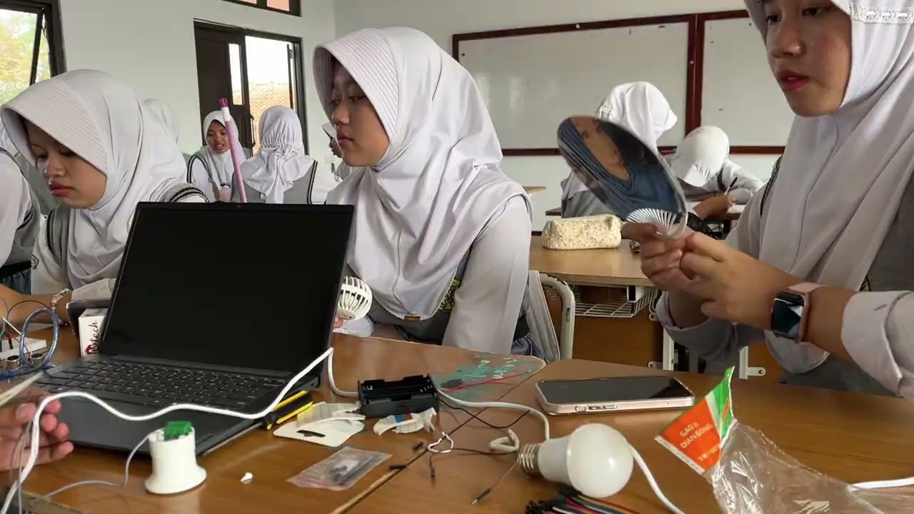 KELOMPOK 1 [XII-1] || PROJEK MEMBUAT SMART LAMP DENGAN MENDETEKSI SUARA BERBASIS ARDUINO UNO