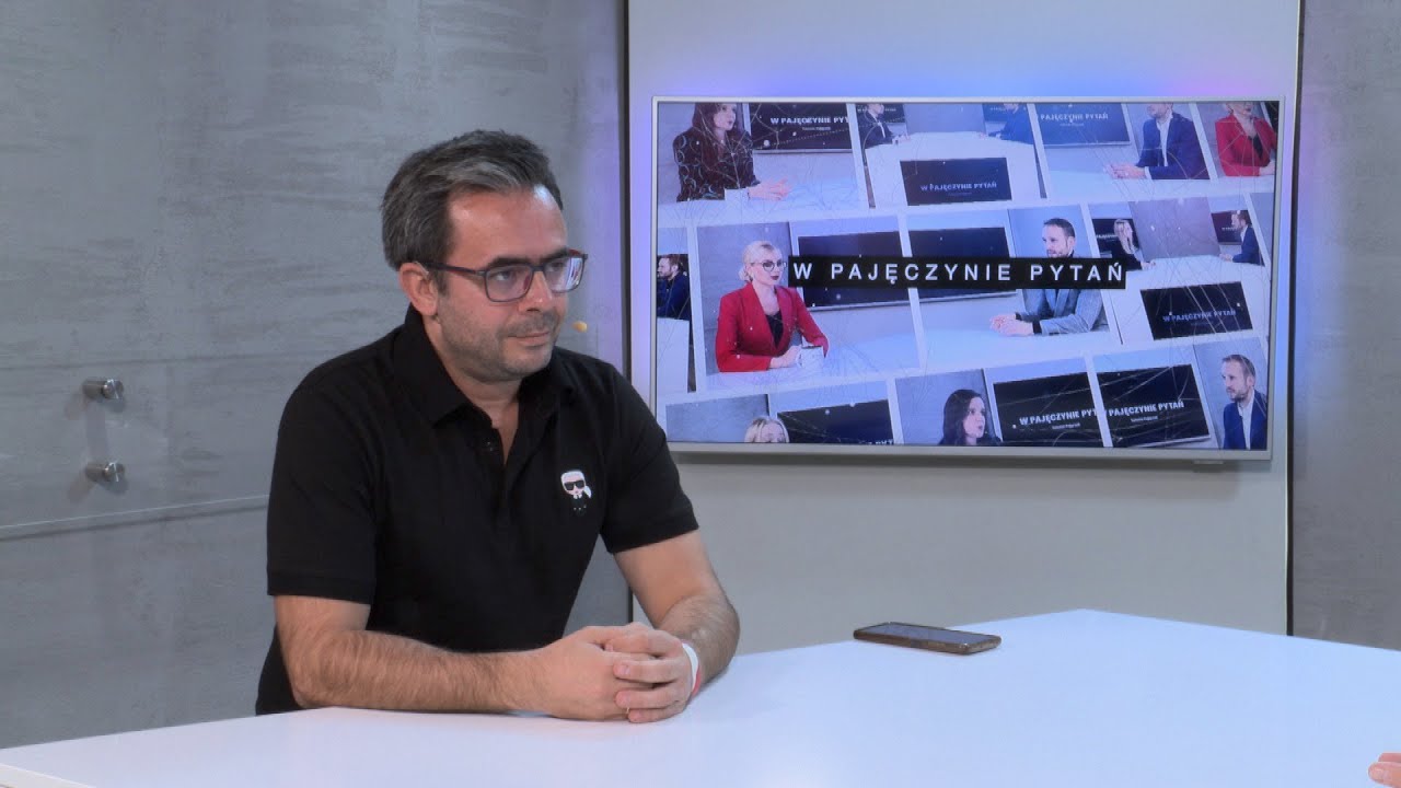 Torz o propozycji pracy w Śląsku. &bdquo;Miasto chciało mnie przekupić, ściągnąć z rynku&rdquo;