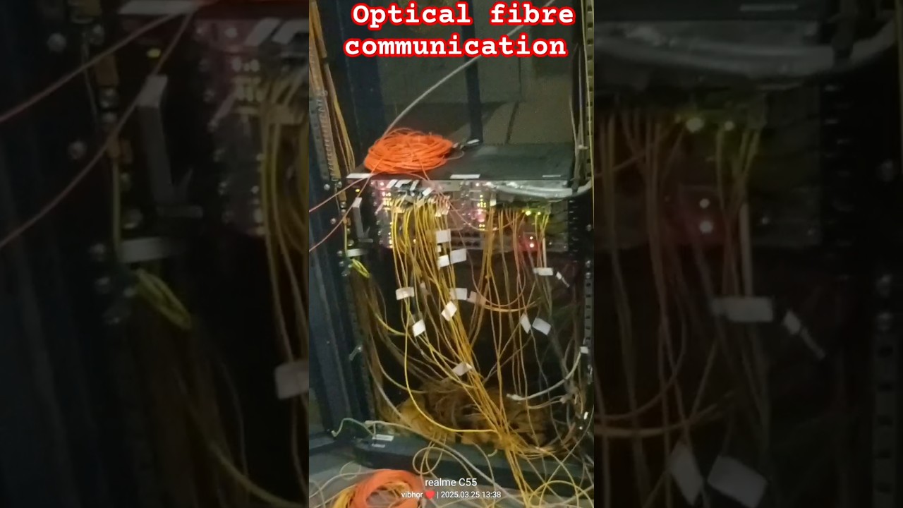 Optical fibre communication📻. sending network to home though waveguide〽️