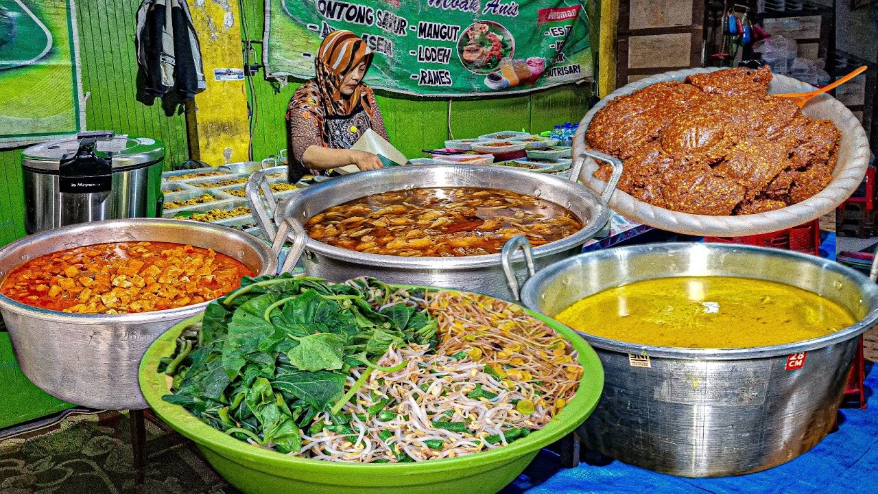 HEBAT !! JUALAN DI ATAS MEJA DI BUAT BINGGUNG PILIHNYA SEMUA MENU ADA DI SINI 