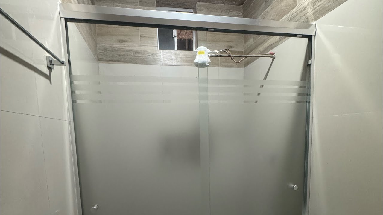 Cancel corredizo con cristal templado de 6mm río yaqui