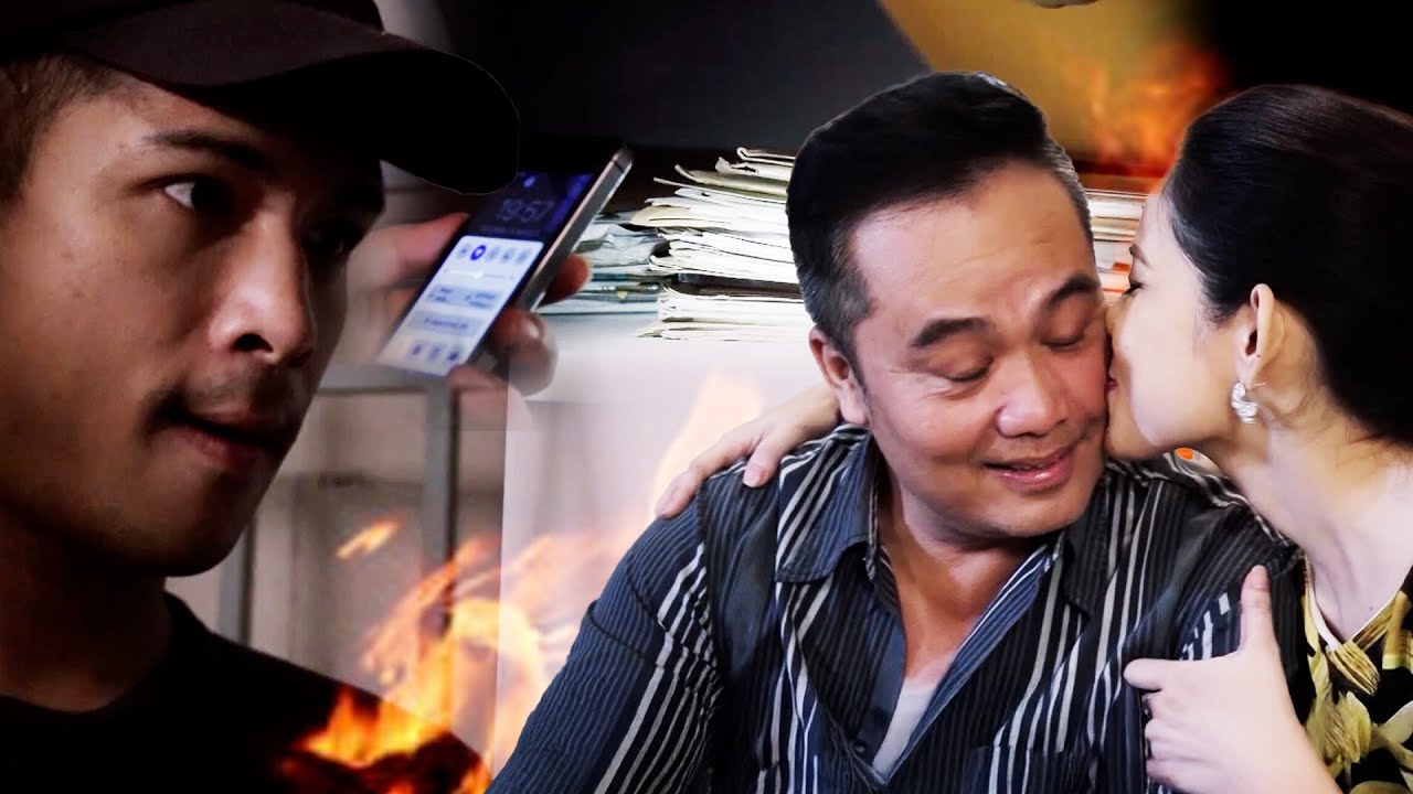 ĐỘT NHẬP văn phòng TRƯỞNG CÔNG AN QUẬN 