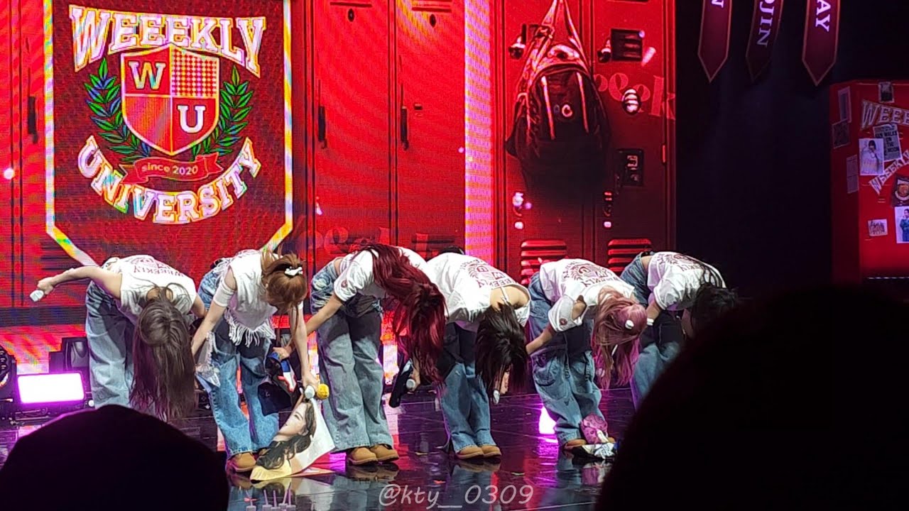 240106 위클리 Weeekly - Stranger + Ending @ Weeekly 1st Fanmeeting 〈WU(Weeekly University)〉